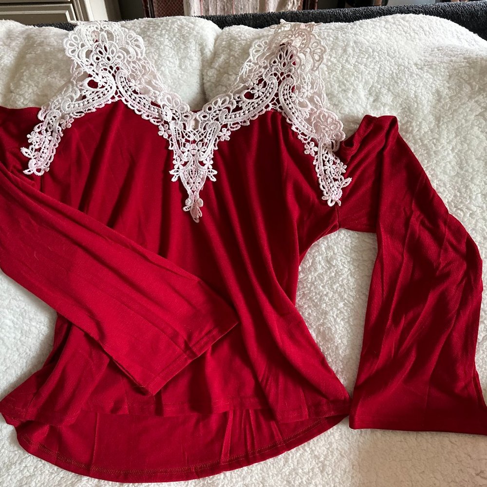 Man Li Shang Red Woman's Top-Shoulder cut out